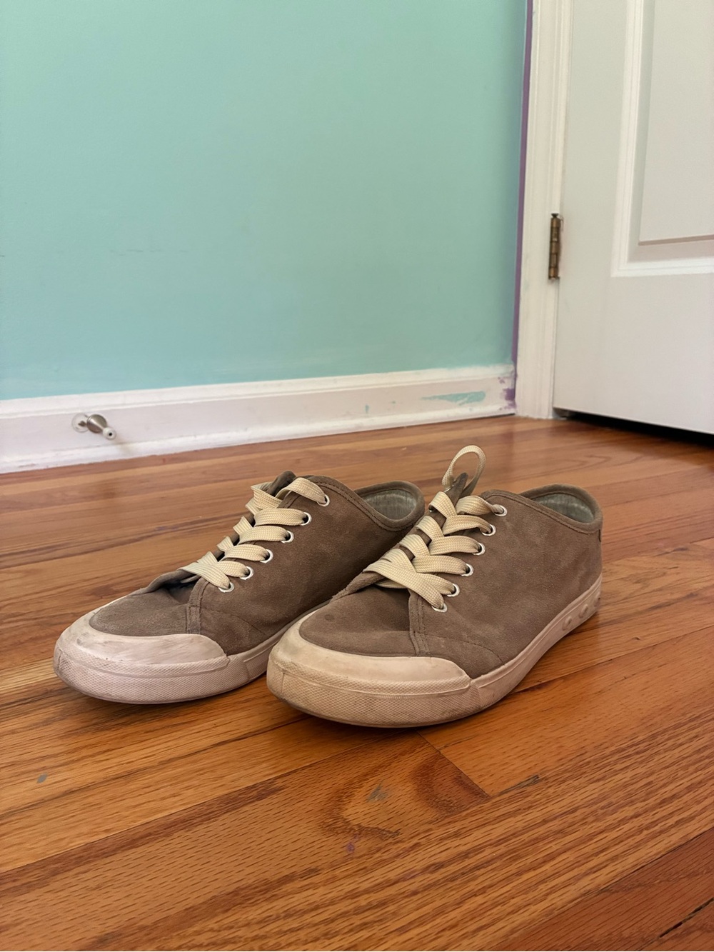 rag & bone Standard Issue Suede Low-Top Sneaker